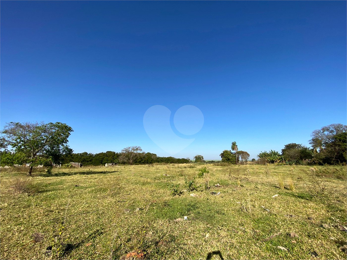 Área de terra para venda no Jardim Embaré,