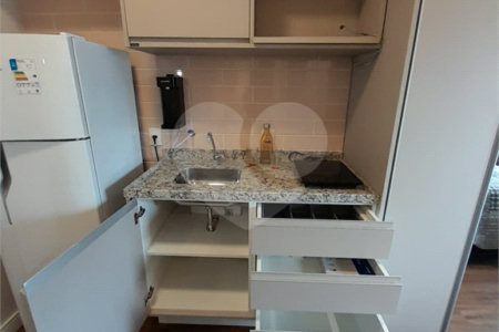 Studio todo equipado com start home office, decorado, teto rebaixado, com ampla varanda vista livre,