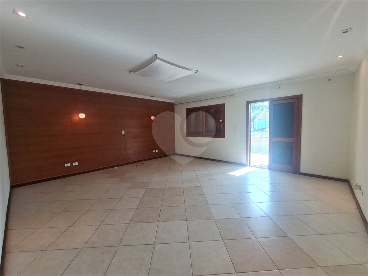 Casa à venda com 3 suítes em Interlagos, São Paulo, SP