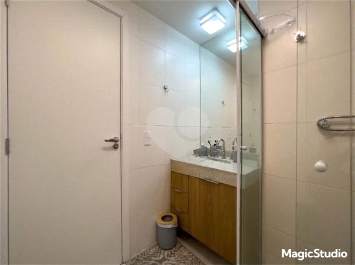 Apartamento com 25m² , 1 dormitório , 1 vaga , para locação na Vila Mariana.
