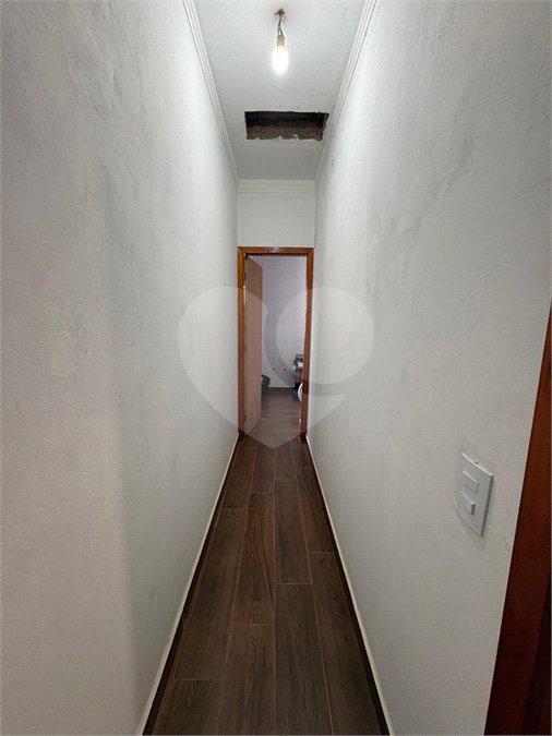 CASA A VENDA N EMBARÉ