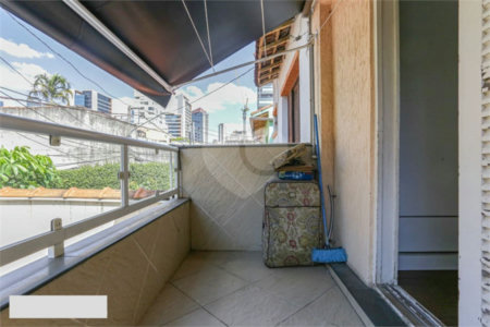 Casa de vila, 120 m², 02 dormitórios na Vila Olimpia