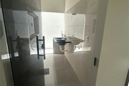Casa à venda com 3 quartos, sendo 1 suíte,  em São Luís, Balsas, MA
