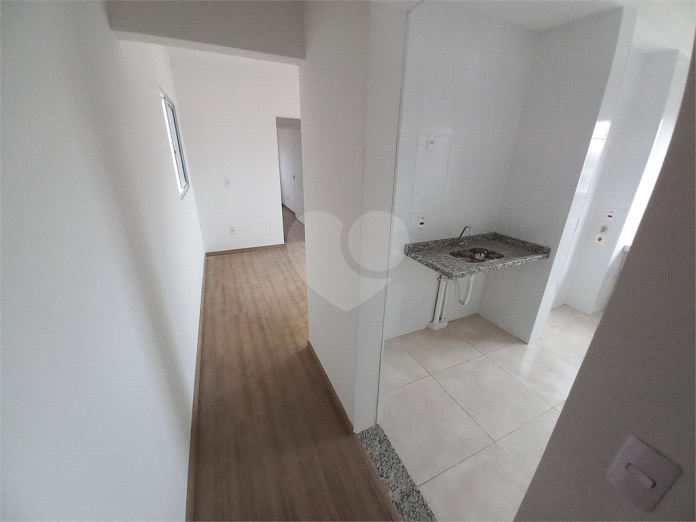 Apartamento no Condomínio Due Costa do Sol, com 2 dormitórios.