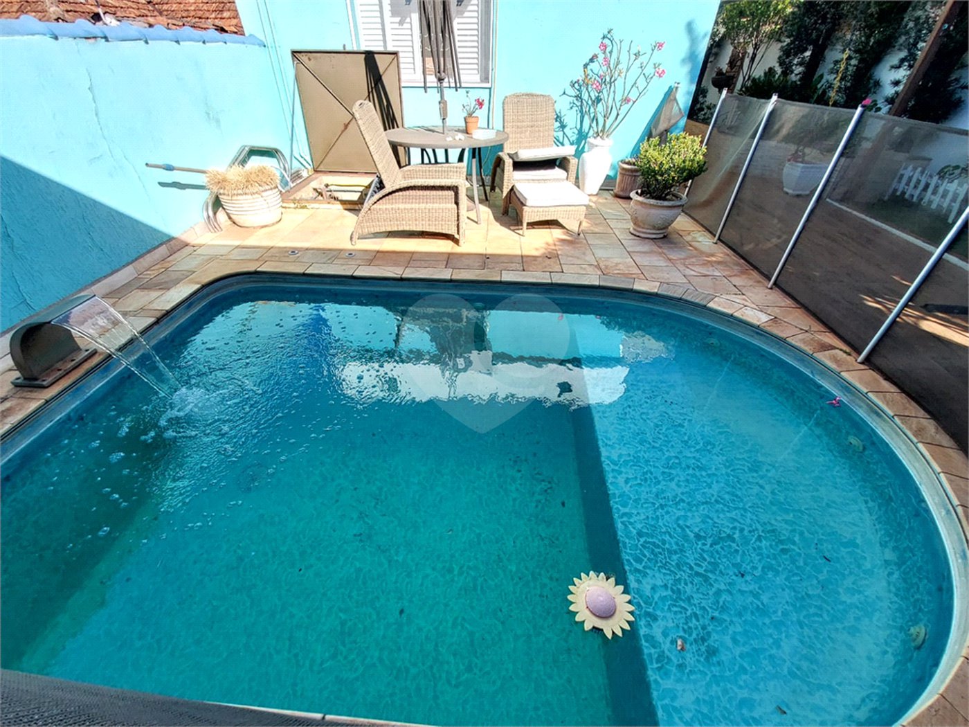 Casa residencial com ponto comercial a venda no Centro