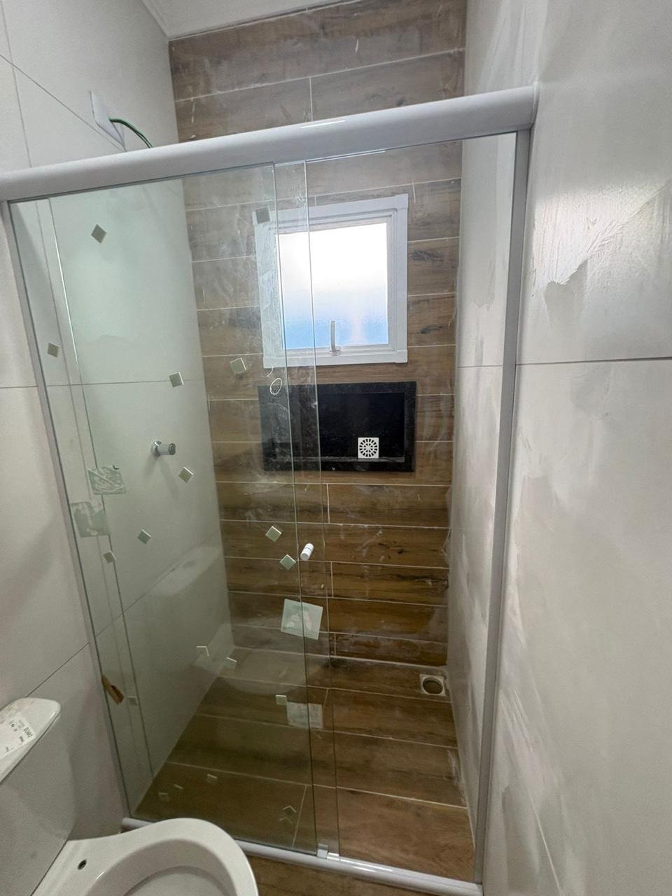 🏡 CASA COM PISCINA NO JARDIM MARABÁ – MONGAGUÁ