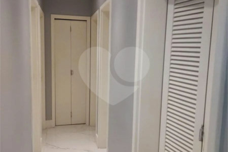 Apartamento 102m² · 4 Quartos · 2 Vagas na Vila Regente Feijó, São Paulo