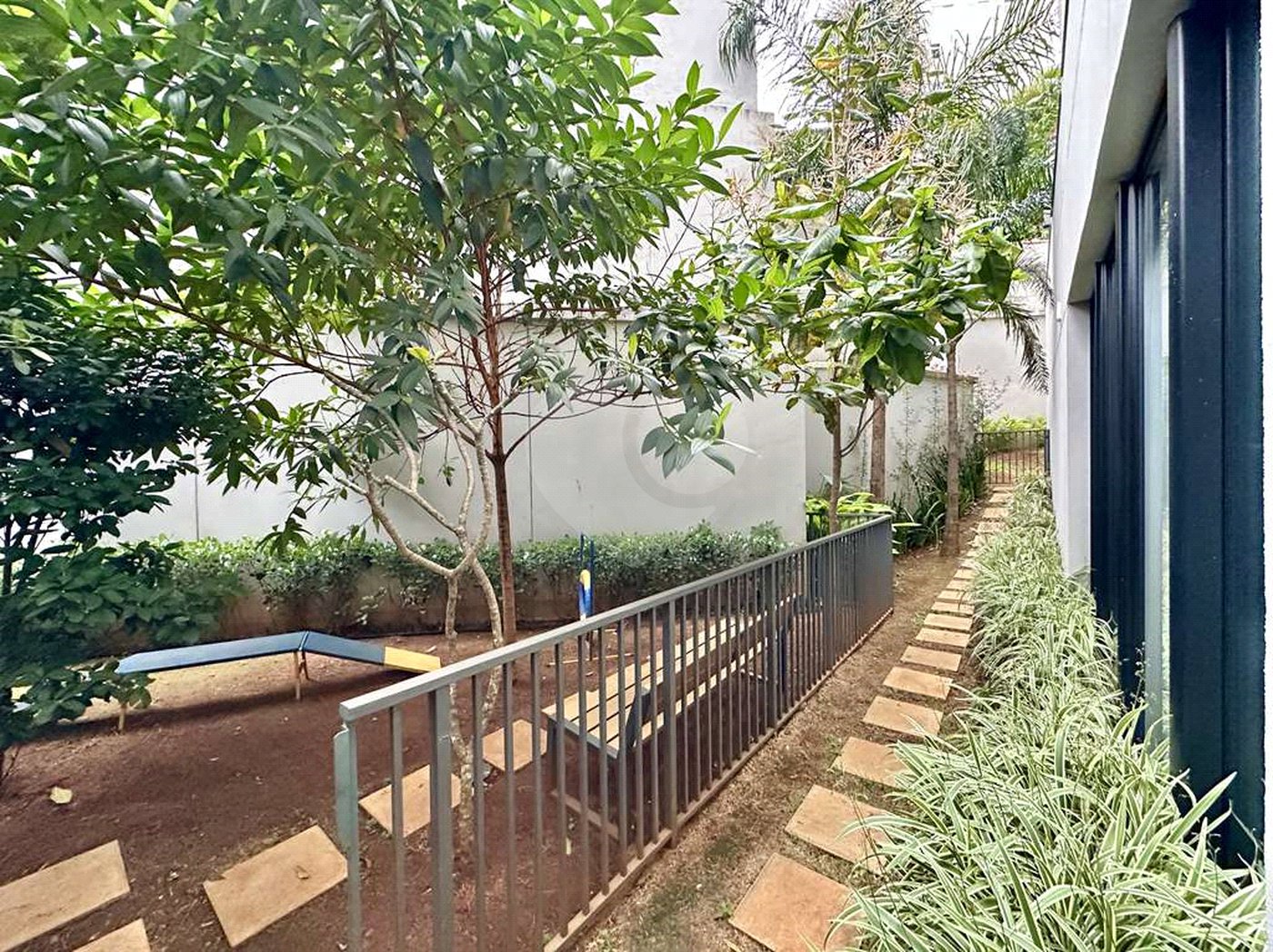 Studio mobiliado e equipado – Vila Mariana / Metrô Vila Mariana 22m2
