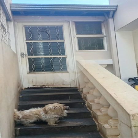 Sobrado à venda com 3 quartos, sendo 1 suíte, em Parque Residencial Maria Stella Faga, São Carlos, SP