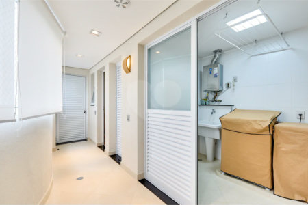 Apartamento à venda com 3 suítes em Jardim Marajoara, São Paulo, SP