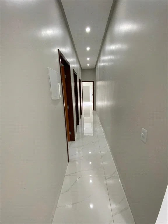 Casa à venda com 3 quartos, sendo 1 suíte,  em Jardim Iracema, Balsas, MA