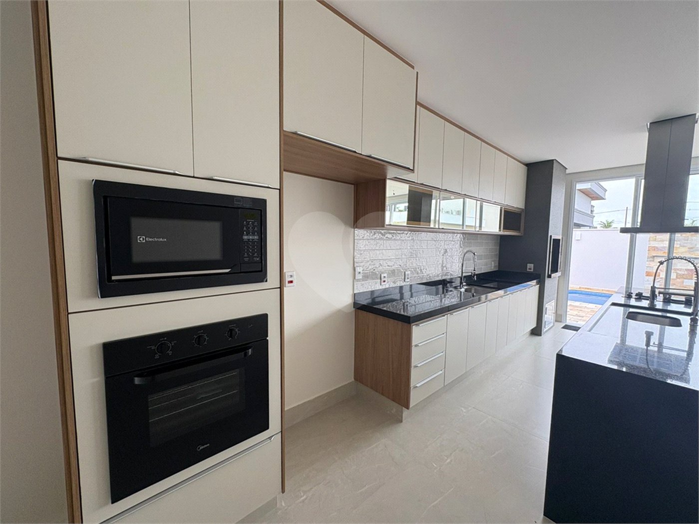 – CONDOMINIO FABER 4