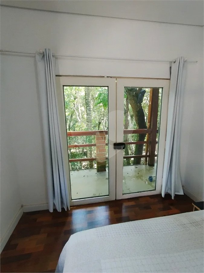 Chácara 3 Dormitórios, Suíte, Vaga. Mairiporã