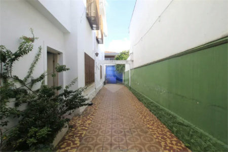 Sobrado à venda | 220 m² | 5 dormitórios | 5 vagas no Ipiranga!