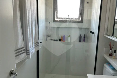 Apartamento de alto padrão com 108 m², 3 dormitórios, 1 suíte, varanda gourmet, planejados, lazer completo e próximo ao Metrô Alto do Ipiranga.