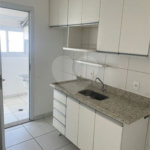 Apartamento com 70m² , 2 dormitórios , sendo 1 suíte , 1 vaga de garagem , à venda no bairro Campestre em Santo André.