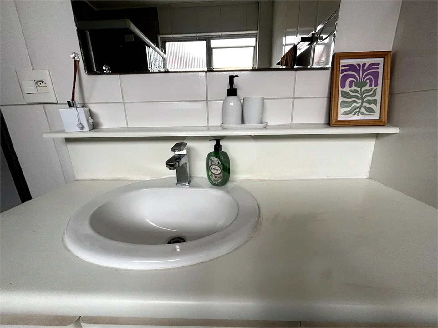 Apartamento de 80m² a venda e locação em Moema - 02 dorm, 02 Banheiros 01 Vaga
