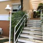 Casa à venda com 4 quartos, sendo 3 suítes, no condomínio Saint James Special Houses, São Paulo - SP
