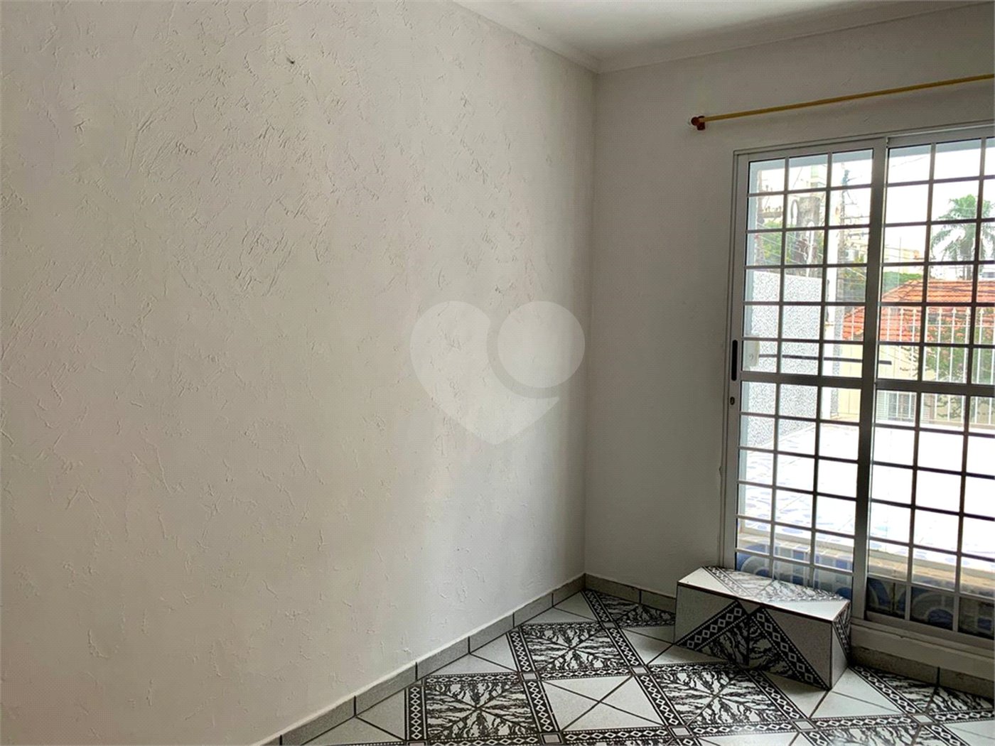 Sobrado de 150m2 com 4 dormitórios e 1 vaga à venda na Chácara Inglesa