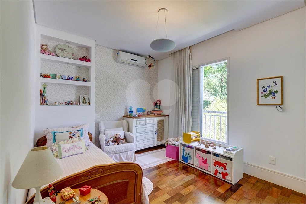 Casa à venda com 3 suítes no condomínio Villa Splendore, São Paulo - SP