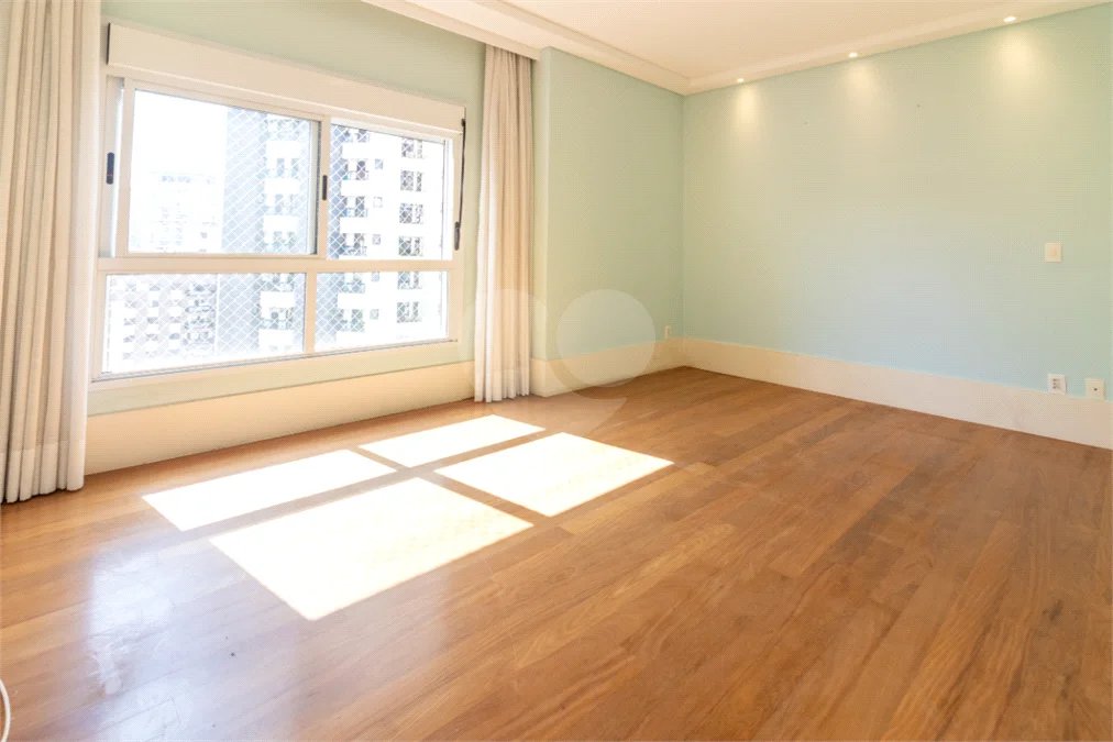 Vila Andrade / Jardim Sul - 4 dormitórios | 2 suítes | 3 vagas | depósito