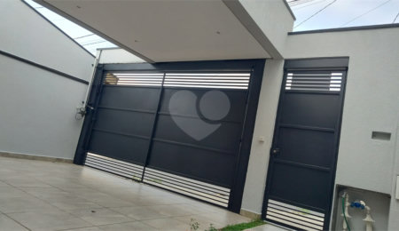 Casa à venda com 3 quartos, sendo 2 suítes,  em Jardim Monte Carlo, Indaiatuba, SP