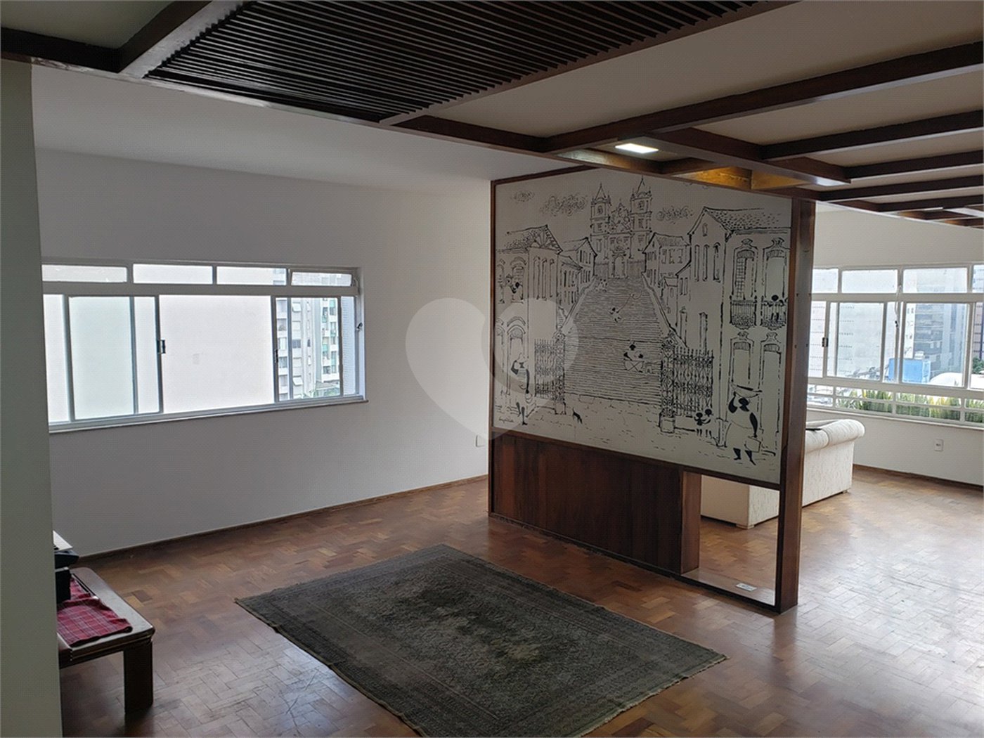 Apartamento para venda ou locação, 4 quartos (1 suíte), na Bela Vista, R Cincinato Braga