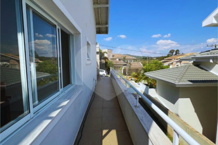 Apresento essa belíssima casa no Condomínio Delle Stelle - Louveira SP