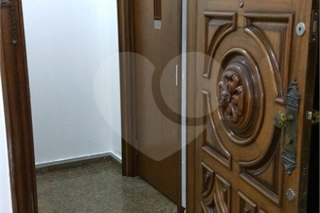 Apartamento à venda no bairro Bela Vista.
