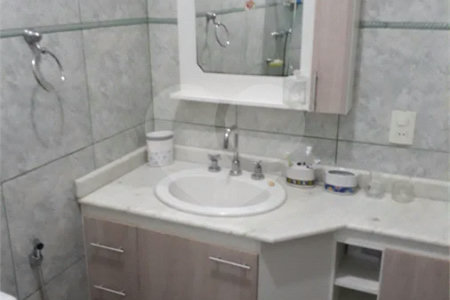 Excelente Casa Térrea no Condomínio Outeiro das Flores – Conforto, Segurança e Contato com a Natureza