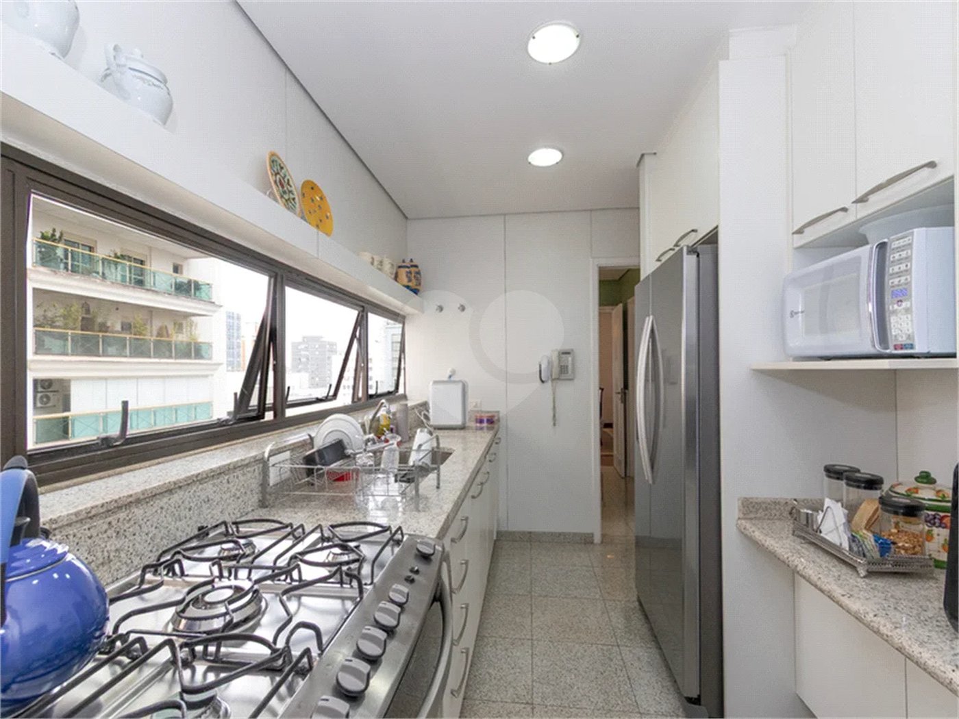 Apartamento de 233 m² à venda em Higienópolis com 4 dormitórios.