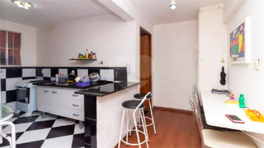 Apartamento Exclusivo com Quintal Privativo no Bairro Liberdade