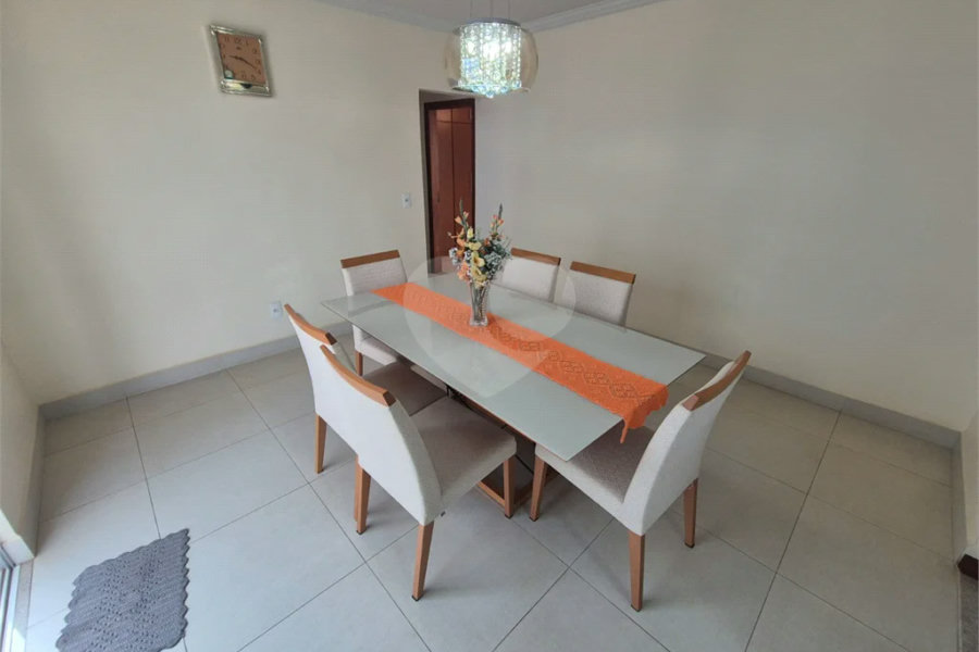 Casa à venda no bairro Maracanã, 3 quartos, 2 suítes em Piracicaba/SP.