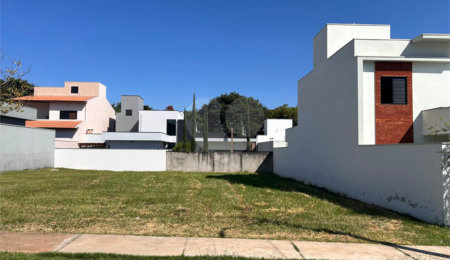 Terreno à venda no condomínio Faixa Azul, São Carlos - SP