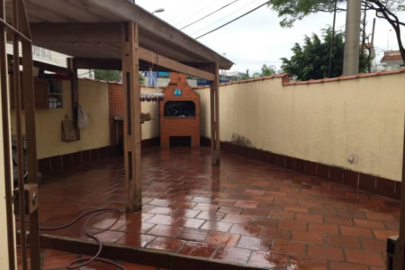 Casa à venda com 3 quartos, sendo 1 suíte, em Jardim Trussardi, São Paulo, SP