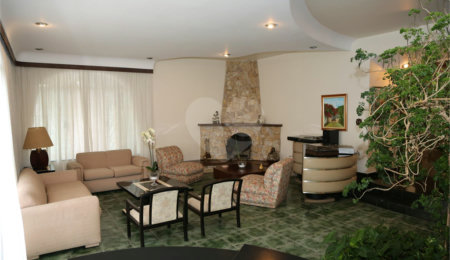 Casa Térrea à venda com 3 quartos, sendo 1 suíte,  em Vila Cláudia, São Paulo, SP
