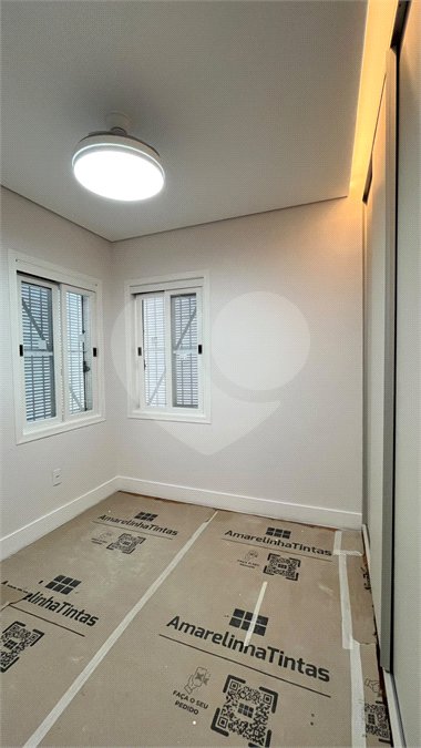 Apartamento com 69 metros todo reformado ao lado da Alameda Lucas em Atibaia.