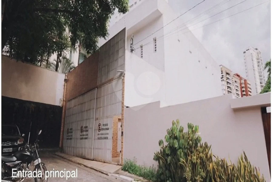Oportunidade de Prédio Comercial para locação em Moema e Vila Nova Conceição.