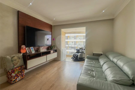 Apartamento à enda no Jd. Anália Franco