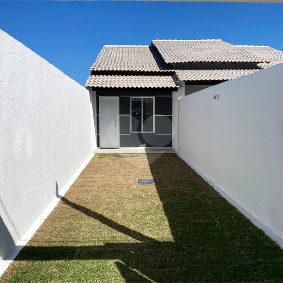 Linda casa linear ficando pronta no Parque Guará.