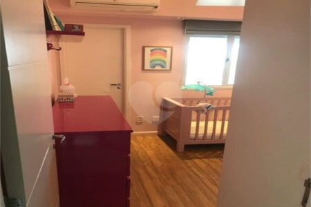 Apartamento à venda Mooca, 149m², andar alto, 3 suítes, 2 vagas, varanda gourmet, porteira fechada