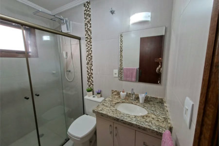 Sobrado à venda com 3 quartos, sendo 1 suíte, em Jardim Bonfiglioli, São Paulo - SP