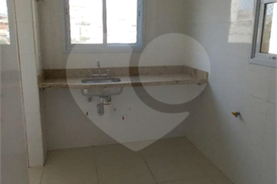 Apartamento com sacada - metrô Tucuruvi - NOVO