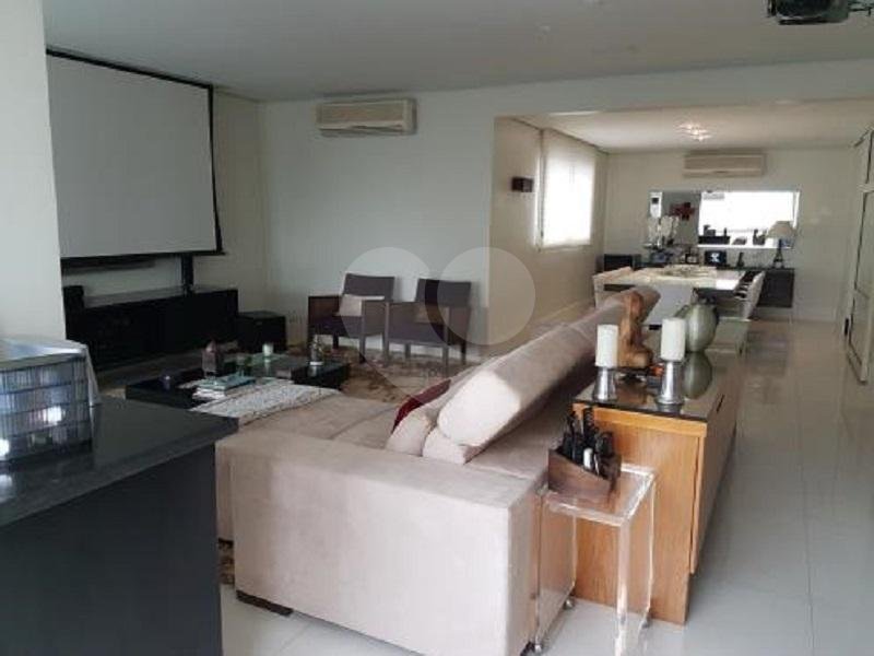 Apartamento de alto padrão à venda no Campo Belo – 214 m² | 4 dormitórios | 3 suítes | 4 vagas