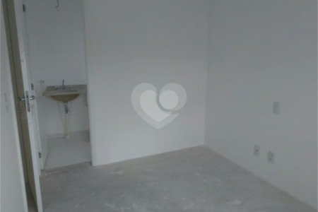 Apartamento na Mooca com 91m² , 650 metros da estação Belém,3 dormitórios,1 suíte,1 Vaga.