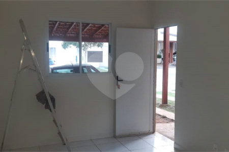 Casa para venda no Bosque dos Jatobás no Distrito de Água Vermelha.