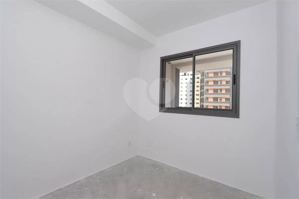 Studio à venda na V.Mariana - 30m2 - 350 metros metrô Paraíso