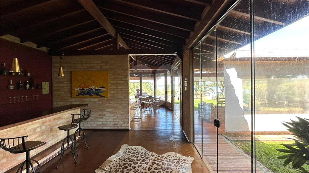 Casa para venda no Condomínio Vivenda do Broa.