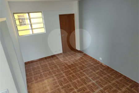 Apartamento à Venda