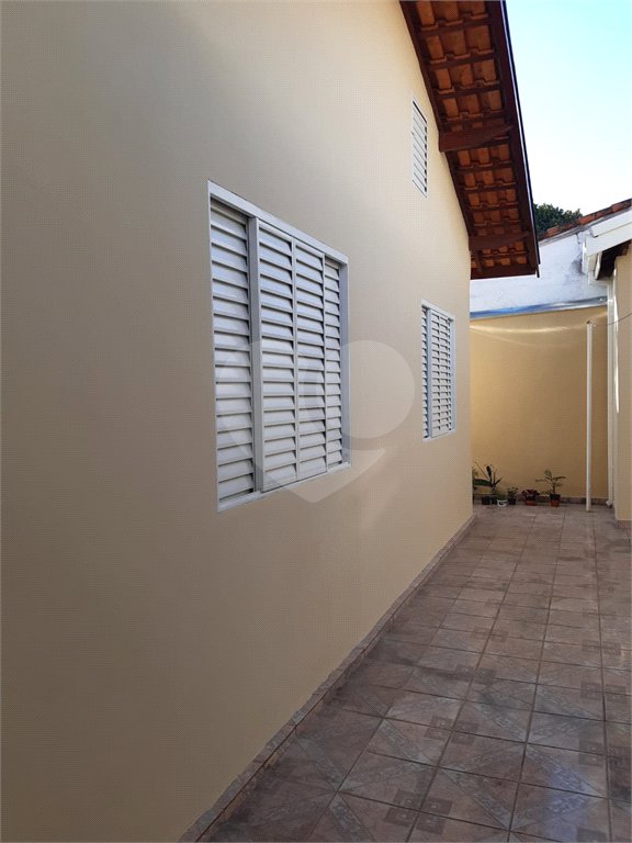 CASA A VENDA NO BAIRRO JARDIM ALVORADA COM 3 DORMITORIOS, 1 SUITE, 3 VAGAS, METRAGEM 250M², Sjc